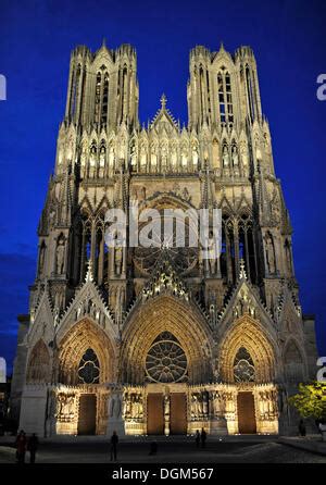 Transgender Dating in Reims, France 